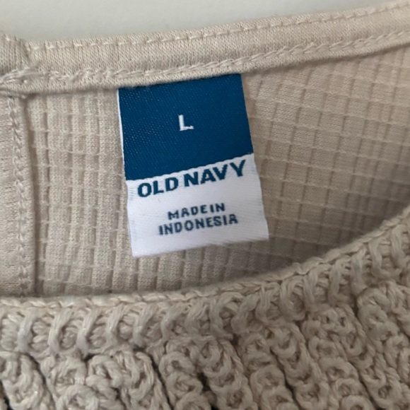 Old Navy Boxy Embellished Sleeveless Blouse in Tan and Cream - Picture 6 of 6